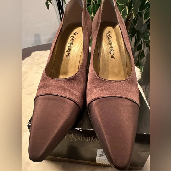 Yves Saint Laurent YSL Garo Chocolate heels size 9.5M(3”) - Picture 2 of 13